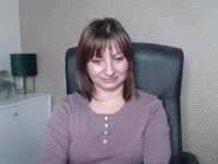 Close your eyes… My soft blonde hair brushes against your skin as I lean over you. My 75C curves press lightly against your back while my hands explore every inch of you, slow and warm at first… then firmer, making you gasp. My blue-green eyes lock on yours in the candlelight, half-angel, half-devil, deciding whether to spoil you… or tease you until you beg like in the best scenes of Fast & Furious – fast, intense, and unforgettable.