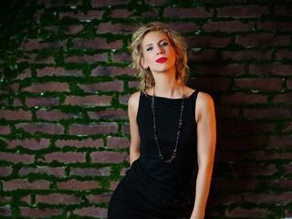 webcam chat room AdrianStone