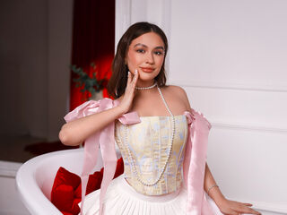 naked webcam girl ChloeCalloway