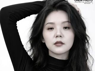 naughty cam girl masturbating with dildo GuanshiSun