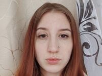cam girl masturbating JulenePozzobon
