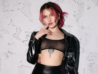 camgirl chatroom MilaDelays