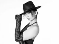 fingering girl webcam  VeraBellucci
