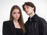 live webcam couple anal sex LeoAndMira