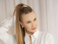 free live webcam chat AdelineCamelin
