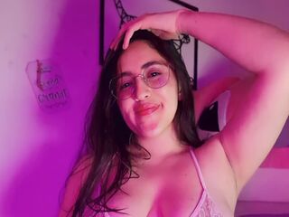 hot webcam slut AdissonWeyn