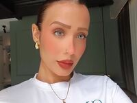 beautiful camgirl AdrianaRossetti