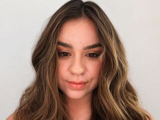 free cybersex AlexandraThornt