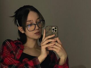 naked webcam girl AlinaLior