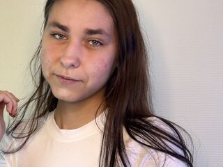 naked camgirl gallery AngelaDefelice