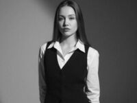 camwhore masturbating ArianeRovell