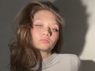 camgirl masturbating with sextoy BrandiLiedberg