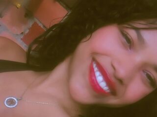livesex cam girl BrianaMarin