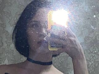 erotic webcam picture CarolineBlagman