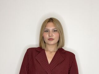 naked girl with webcam masturbating with dildo CatrinaKennelty