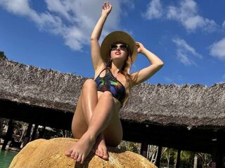 naked camgirl masturbating ClarettaPittmann