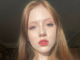 hot cam girl masturbating with dildo ClarisaTaubert