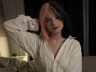 hot girl webcam photo ClaudineKrentz