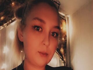 cyber sex chat room CrystalSins