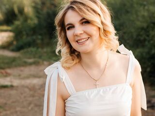 porn webcam photo DemetriceAkpan