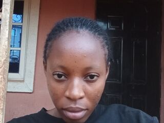 camgirl photo DewanAumira