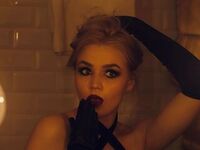 webcam babe chatroom ElaineVeloz
