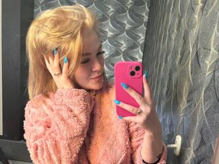 free nude web cam ElizabethCamaro
