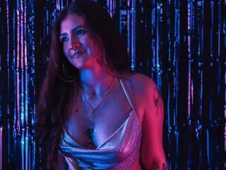 fingering webcamgirl EmilianaKors