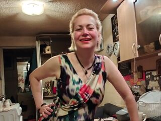 cam girl spreading pussy ErwinaAmethist