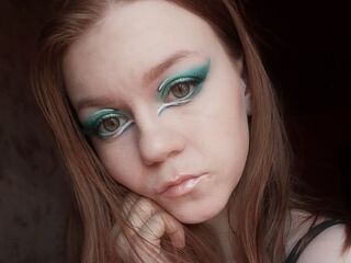 cam girl masturbating with vibrator FloreneBouma