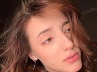 cam girl showing tits GabrielDowey