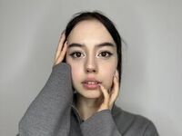 naked girl with live cam HannahDinizo