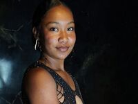 hot strip tease show HannahLabel