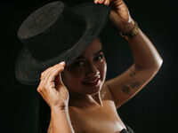 live chatroom HeidyRouss