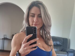 live webcam performer Hiltonsammy