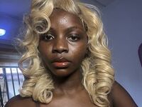 naked camgirl masturbating IlaeiceKebby