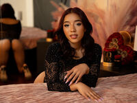 camwhore shaved pussy IvannaBrooks