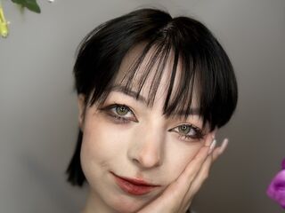 girl topless JohannaVig