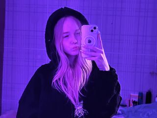 nude web cam KamiMellema