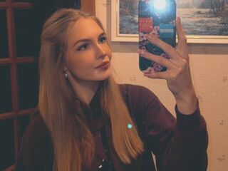 webcam pic KateyTouriny