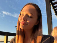 hardcore cam sex KatharineDeakyne