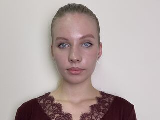 hot cam girl masturbating with sextoy KatherinClark