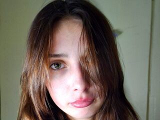 naughty camgirl KathrynWalters