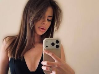 chat live webcam KatrinGrant