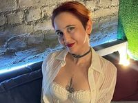 cam girl playing with sextoy KellyPeppers