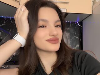 beautiful girl webcam KendraMatrone