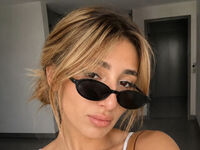fingering girl LashandraNordby