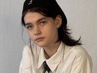 free hardcore sex web cam LeannMolineaux