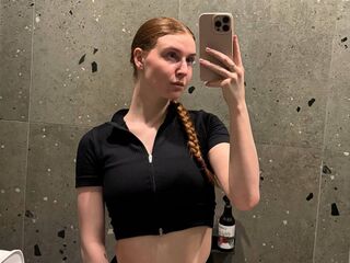 fingering cam girl video LessieNunz