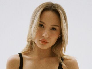 girl cam live LeticiaTso